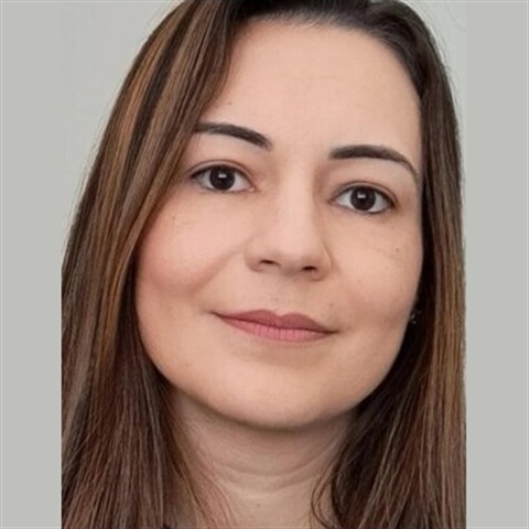Paula Cristina D. Rezende